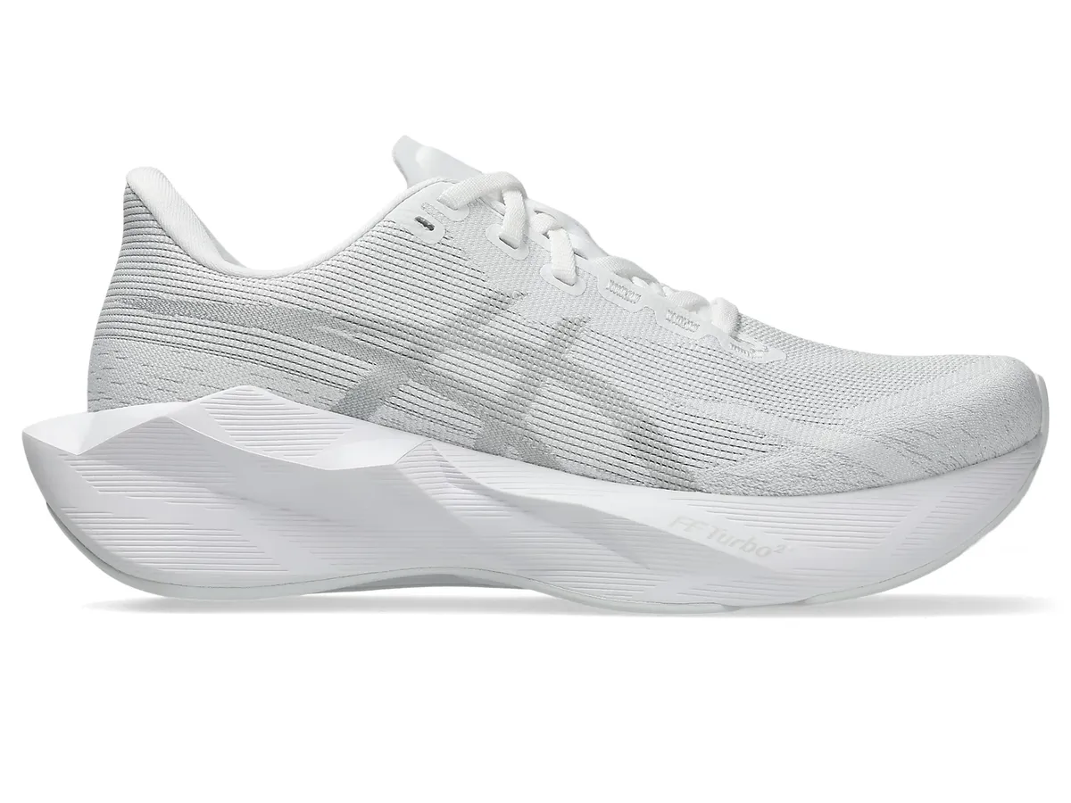Women's Novablast 6