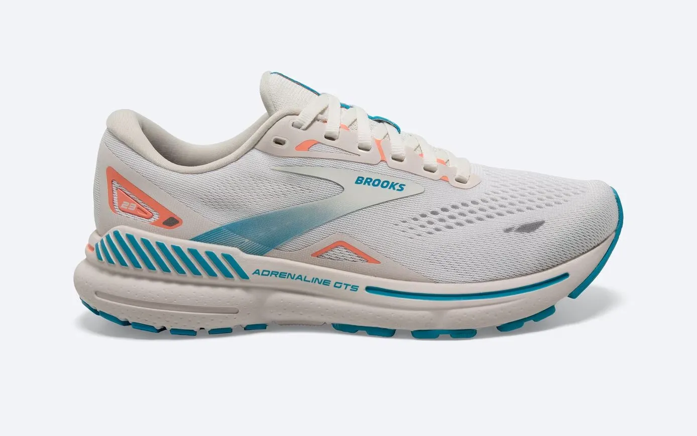 Like New - Brooks Adrenaline GTS 23 Cut in half: Brooks Adrenaline GTS 23 Review | RunRepeat main image 3