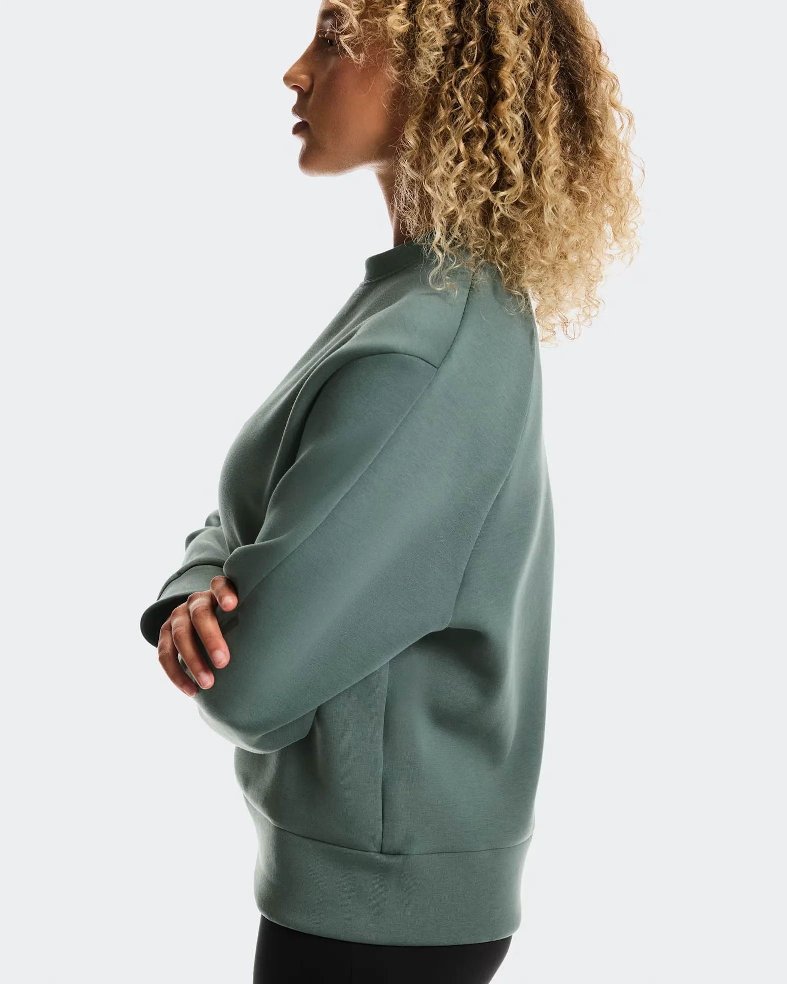 On Women's Focus Tech Crew OLIVE