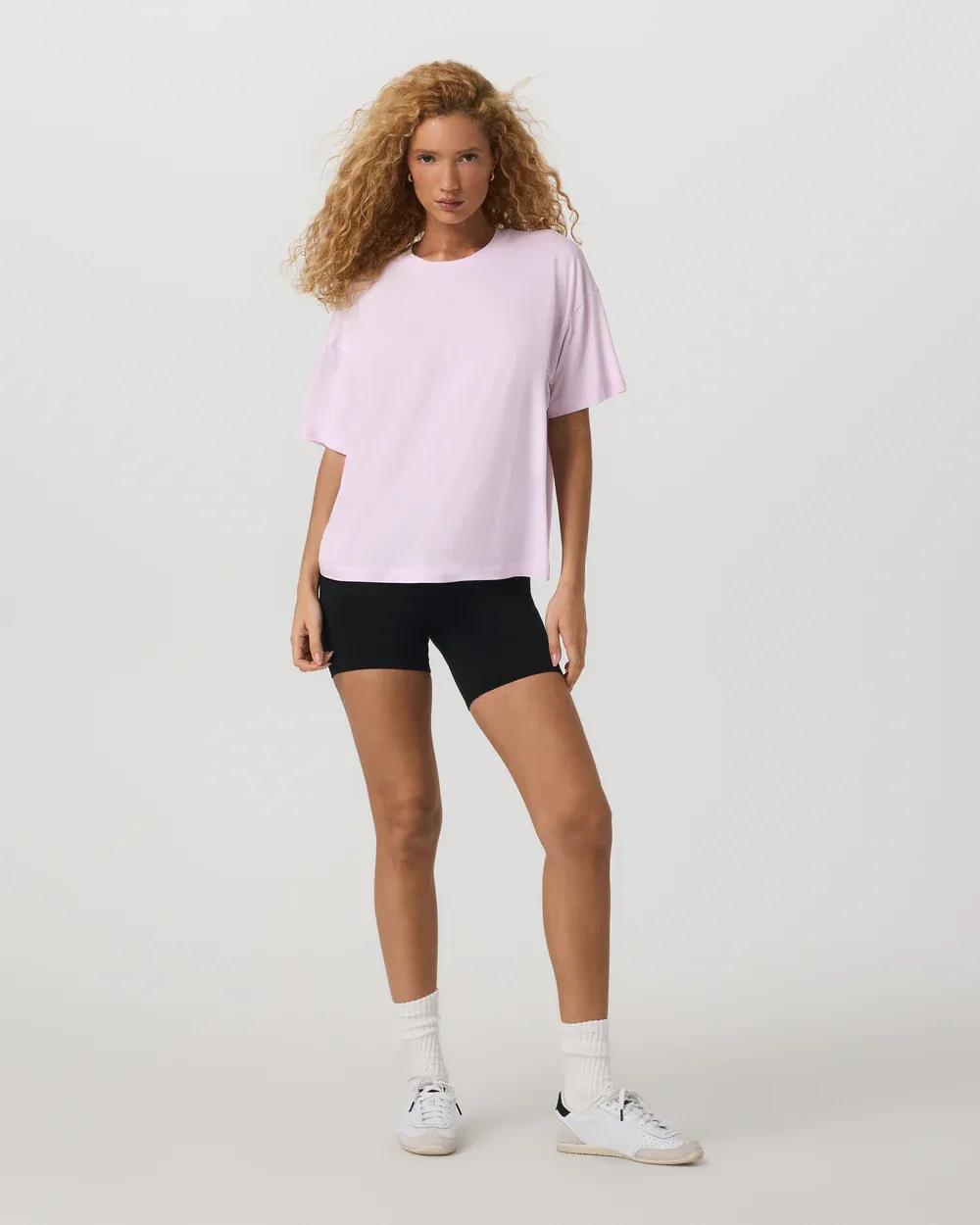 Vuori ヴオリ　ワイドレッグ　エクリュ Kore Short Unlined 7
