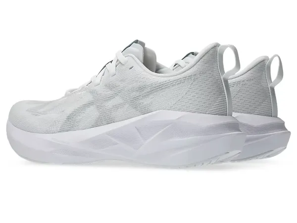 Women's Novablast 5